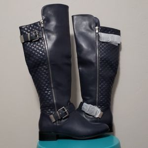 Shoe Dazzle navy boots